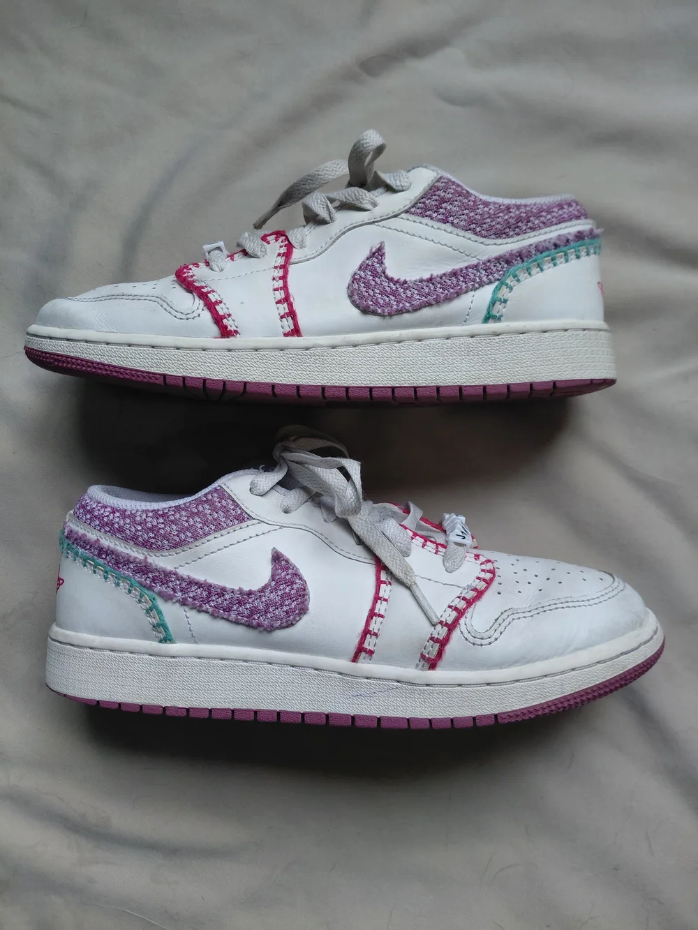 Jordan white leather